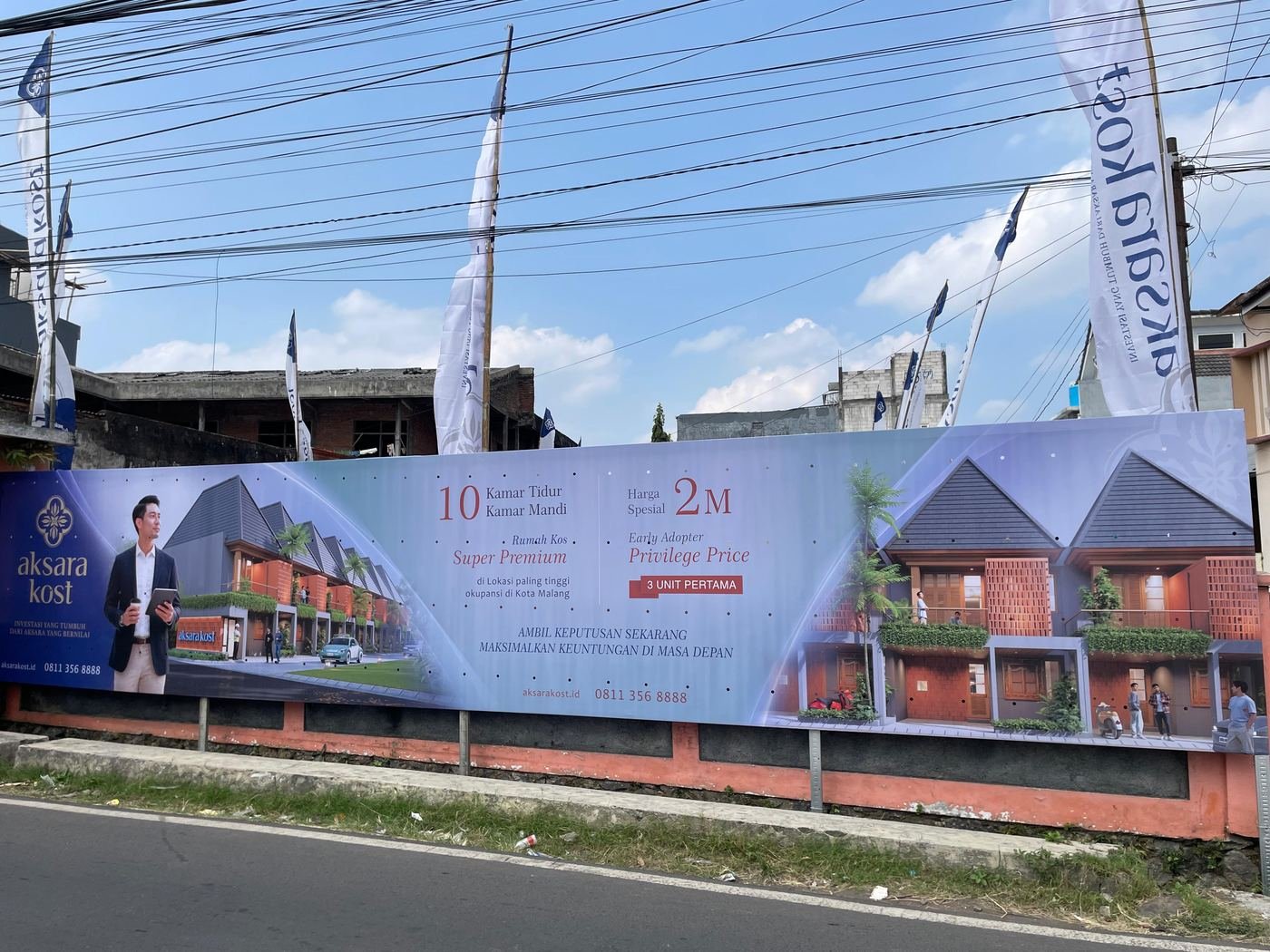 Aksara Kost Billboard